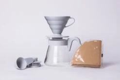 V60 Pour Over Coffee Starter Set -Hario IMG 0529