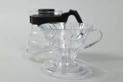 V60 "Craft Coffee Maker" Pour Over Set -Hario MG 1665 DNG