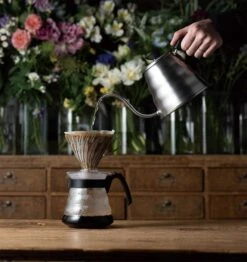 Hario V60 Craft Coffee Maker Kit -Hario VCND 02B EX LS3