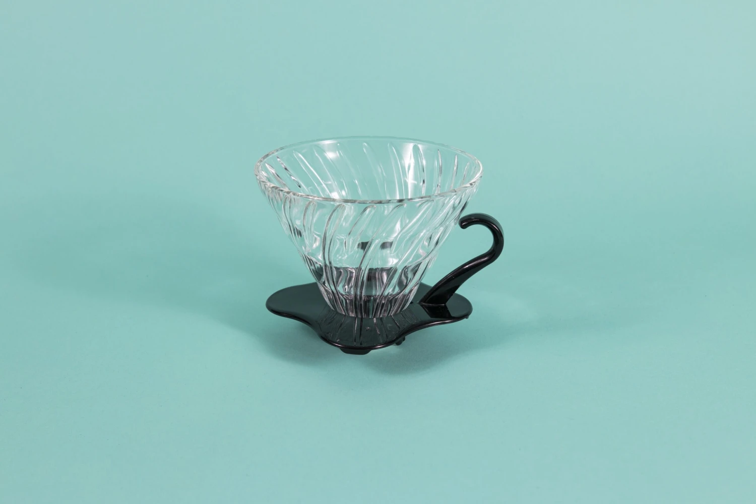 V60 Glass Coffee Dripper 02 1 V60 Glass Coffee Dripper 02